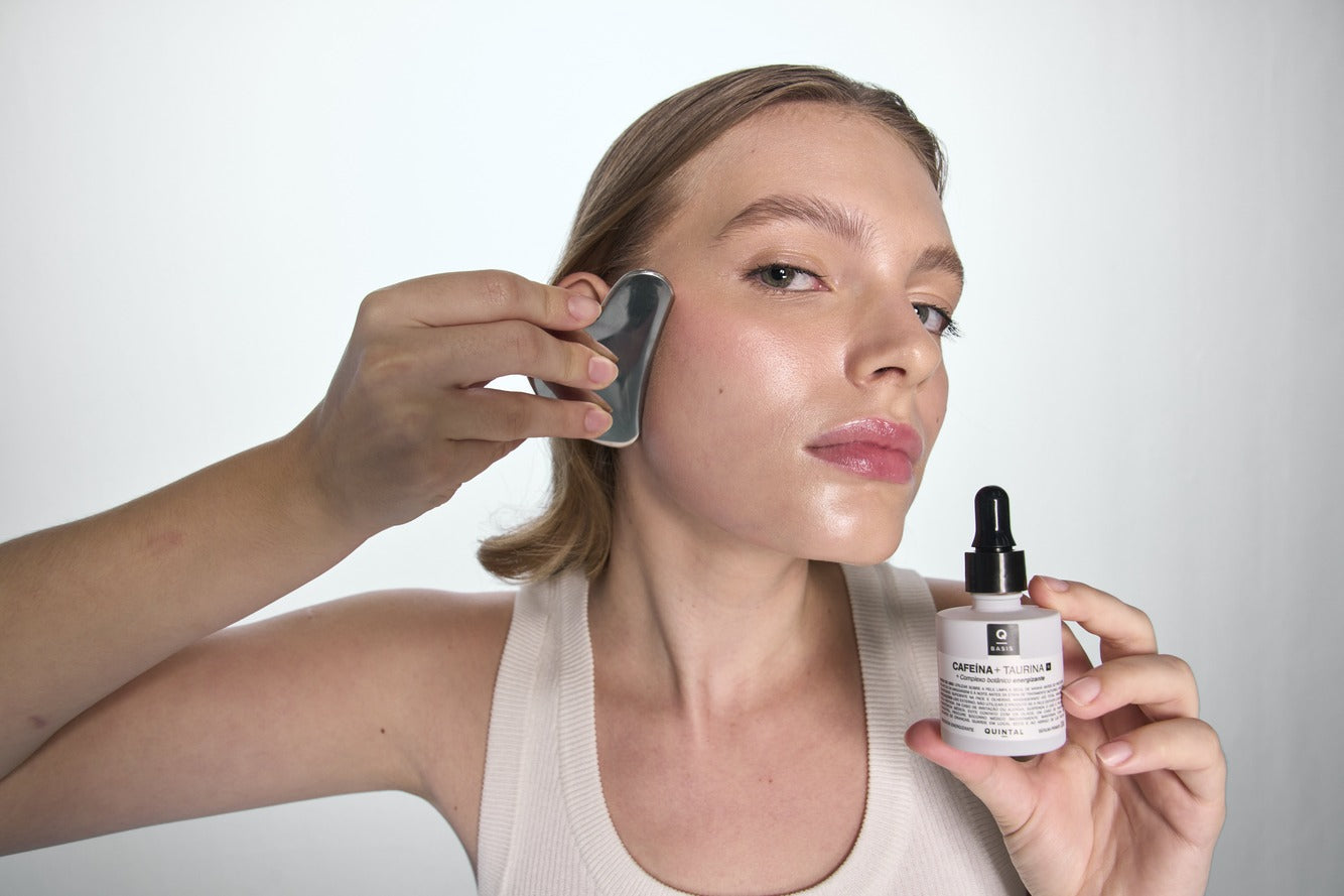 conheça 5 técnicas de massagem Gua Sha para testar no skincare
